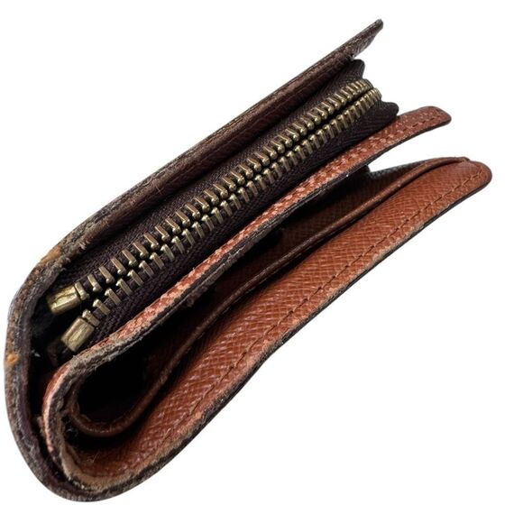 Louis Vuitton Monogram Compact Wallet - Picture 9 of 12
